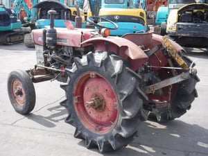 รถไถนา ยี่ห้อ MITSUBISHI รุ่น R2400, ยี่ห้อ YANMAR รุ่น YM1300 เก่าเมืองนอก