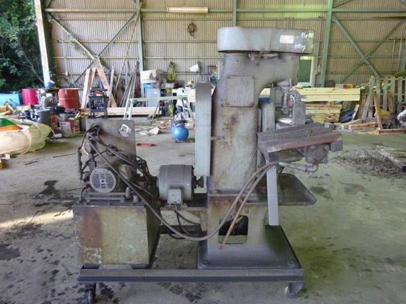 เครื่องกัดเหล็ก MIZOGUGHI เก่าญี่ปุ่น ไฟญี่ปุ่นนะครับ ขายตามสภาพ ตามภาพครับ