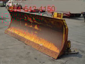 ใบมีดดัน รถตัก KOMATSU WA-200 ใบมีกว้าง 3.90 เมตร สูง 1 เมตร