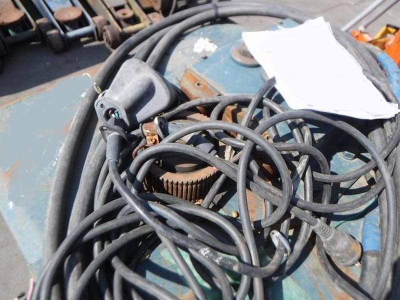 เครื่องตัดเหล็ก TOYO R-22-3839 เก่าเมืองนอก