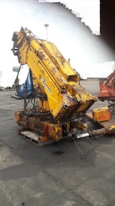 เครนติดหลังรถบรรทุก COPMA ถังไฮโดรลิค พร้อมปั้ม ยกได้ 10 ตัน 4 ปลอก เครนติดหลังรถบรรทุก COPMA ถังไฮโดรลิค พร้อมปั้ม ยกได้ 10 ตัน 4 ปลอก