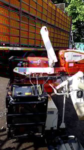 เครื่องนวดข้าวรุ่น KE35V ยื่ห้อ OSHIMA  เก่าเมืองนอก  พร้อมใช้งาน 