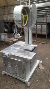 เครื่องตัด โต๊ะสแตนเลส แบบสายพาน ยี่ห้อ PENDULUM มอเตอร์ ขนาด 3 แรงม้า