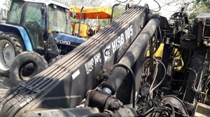 เครนติดรถบรรทุก HIAB105-2 ยกได้ 4.5 ตัน