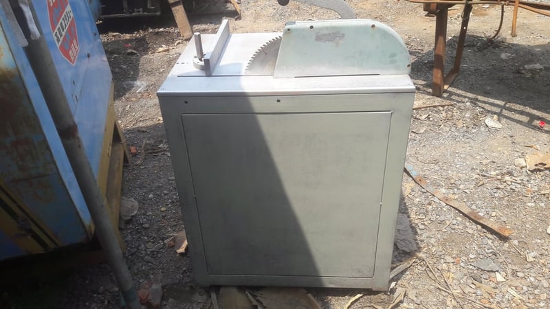 เครื่องตัดไม้ MITSUBISHI CSM50 ไฟญี่ปุ่นนะครับ เก่าเมืองนอก ไม่เคยใช้งานในเมืองไทย เครื่องตัดไม้ MITSUBISHI CSM50 ไฟญี่ปุ่นนะครับ เก่าเมืองนอก ไม่เคยใช้งานในเมืองไทย