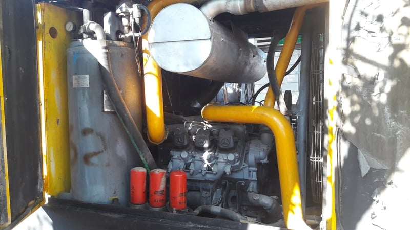 ขายเครื่องปั้มลม ATLAS COPCO รุ่น XAHS 365 MD ขนาด 750 CFM 12 BAR