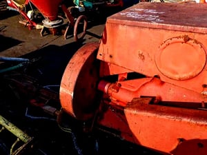 เครื่องอัดฟาง อัดใบอ้อย ยี่ห้อ NEW HOLLAND รุ่น 274 และ ยี่ห้อ STAR THB2000