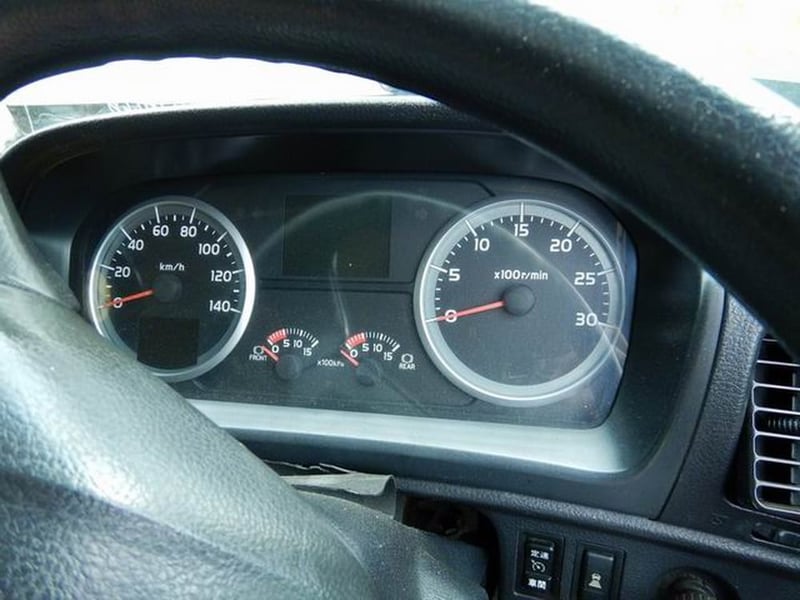 หัวเก๋ง HINO FW1EBB 3ใบปัด เกียร์ออโต้ กระจกไฟฟ้า