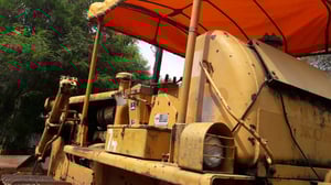 ขายรถดันดิน KOMATSU D85-12 เก่านอก พร้อมใช้งาน ขายรถดันดิน KOMATSU D85-12 เก่านอก พร้อมใช้งาน