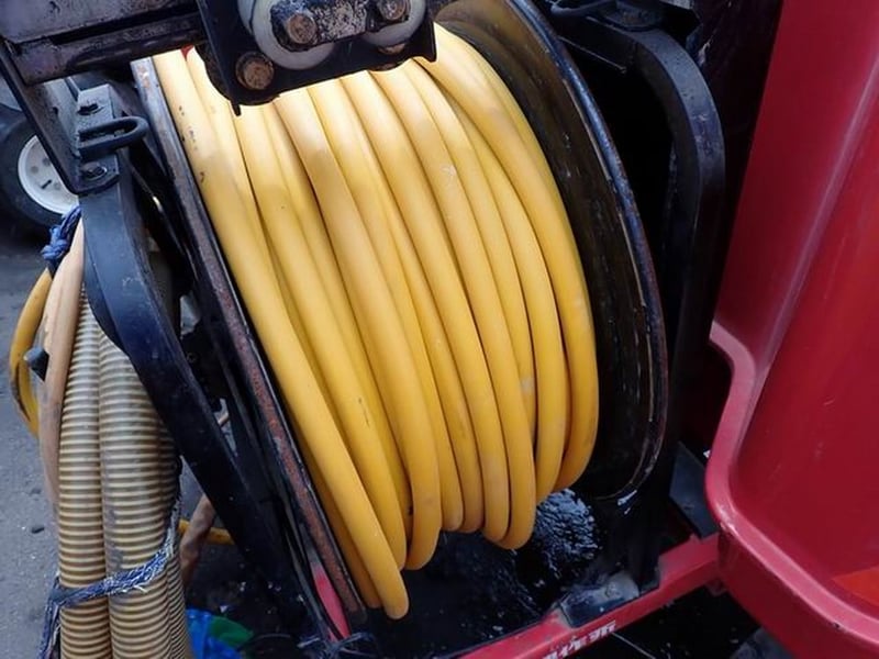  เครื่องฉีดพ่นยา พร้อมล้อลาก MARUYAMA บรรจุ 600 ลิตร และ นั่งขับ SHOSHIN บรรจุ 400 ลิตร