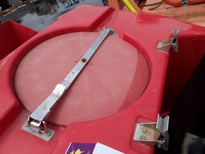 เครื่องฉีดพ่นยา พร้อมล้อลาก MARUYAMA บรรจุ 600 ลิตร และ นั่งขับ SHOSHIN บรรจุ 400 ลิตร