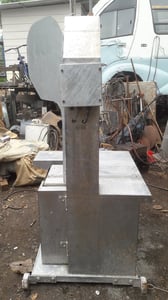 เครื่องตัด โต๊ะสแตนเลส แบบสายพาน ยี่ห้อ PENDULUM มอเตอร์ ขนาด 3 แรงม้า