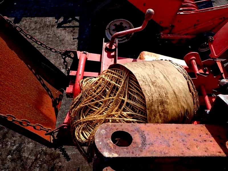 เครื่องอัดฟาง อัดใบอ้อย ยี่ห้อ NEW HOLLAND รุ่น 274