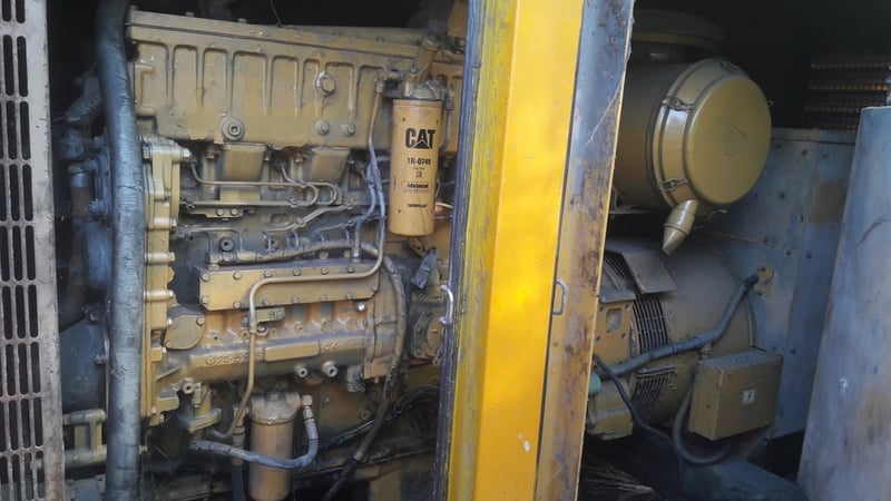เครื่องปั่นไฟ CATERPILLAR 350 เครื่อง CAT3406
