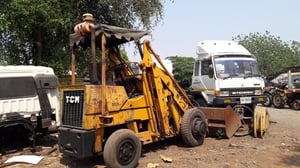 ขายรถตัก TCM SD25Y2 ตักประมาณ 2 คิว เก่าเมืองนอก