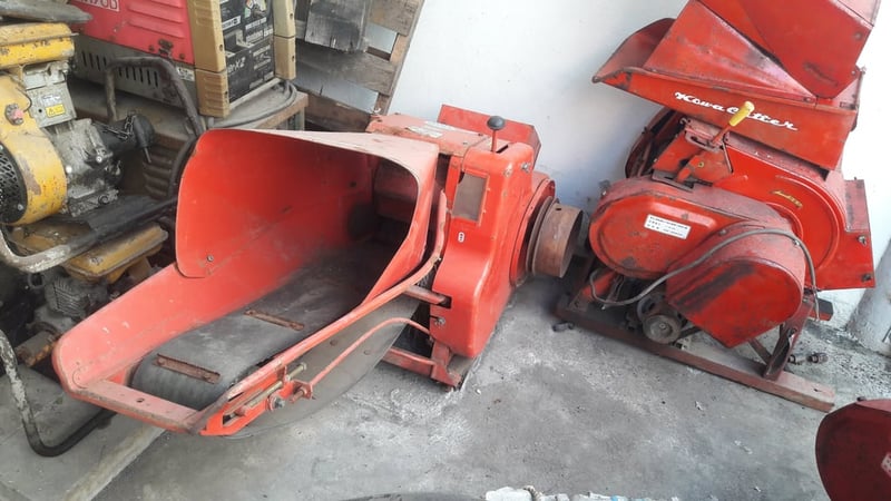 เครื่องย่อยกิ่งไม้ พร้อมมอเตอร์ เก่าเมืองนอก พร้อมใช้งาน