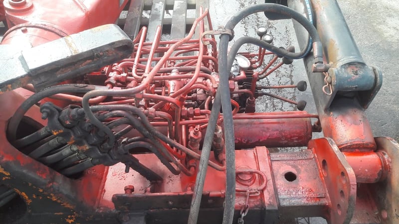 เครนติดหลังรถบรรทุก ยี่ห้อ ATLAS KRANS 3 ปลอก ยกได้ 3 ตัน