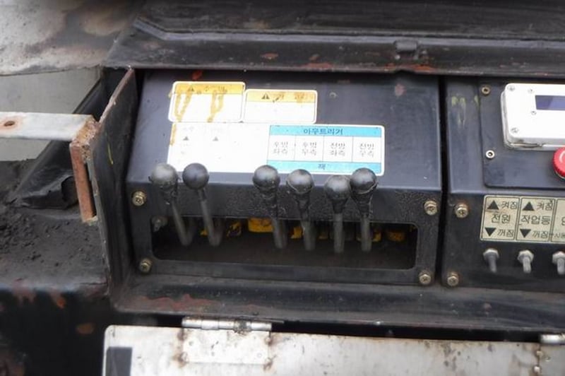 ขายกระเช้าติดรถบรรทุก SOOSAN รุ่น IPT-145M 3 ปลอก ยืดได้ 16 เมตร เก่าเมืองนอก ขายกระเช้าติดรถบรรทุก SOOSAN รุ่น IPT-145M 3 ปลอก ยืดได้ 16 เมตร เก่าเมืองนอก