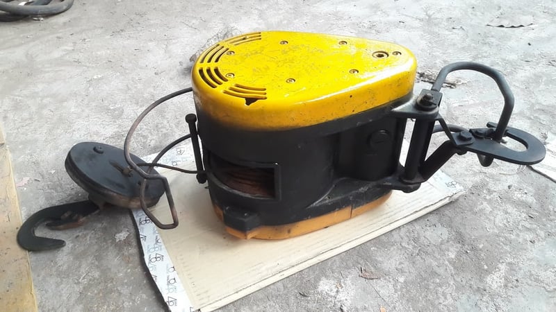 รอกสลิง SHINDAIWA, 2KITO, YASKAWA, RYOBI เก่าญี่ปุ่น ไฟญี่ปุ่นนะครับ