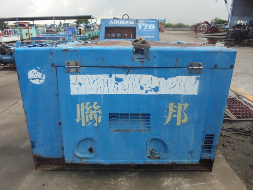 ปั้มลม AIRMAN PDS125S เครื่อง 3 สูบ 7 บาร์ ปั้มลม AIRMAN PDS125S เครื่อง 3 สูบ 7 บาร์