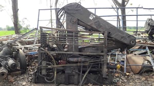 เครนติดรถบรรทุก HIAB105-2 ยกได้ 4.5 ตัน