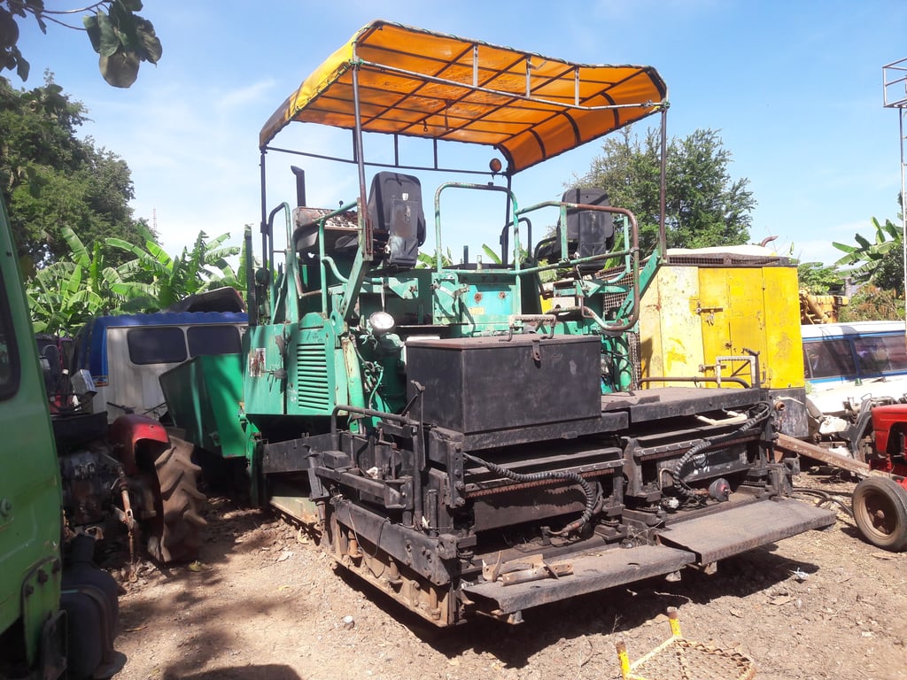 รถปูยาง VOGELE SUPER 1600 ระยะปู 4.75-6 เมตร เครื่องดอยซ์ 6 สูบ