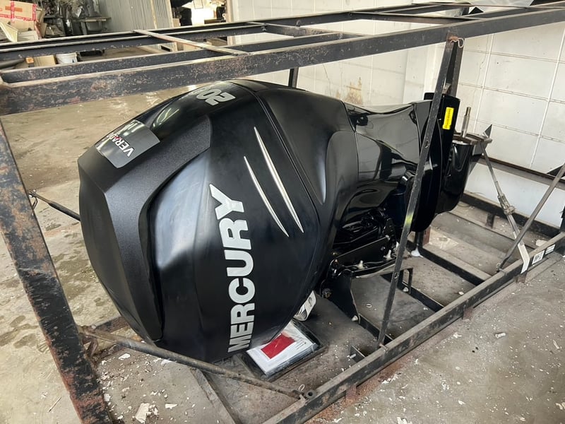 Mercury Verado 200hp ใหม่ ป้ายแดง เก่าเก็บ