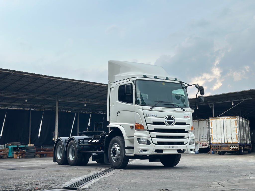 หัวลากHINO VICTOR 344 แรงม้า ปี2561 พร้อมใช้งาน