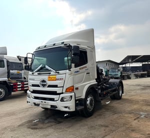หัวลาก6ล้อ HINO VICTOR 260แรง ปี2561 รถห้างแท้ ไมล์