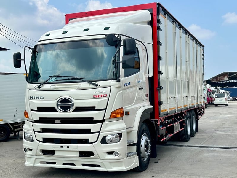 10ล้อHINO FL 260แรงม้า ปี2560 ตู้แห้ง10บาน
