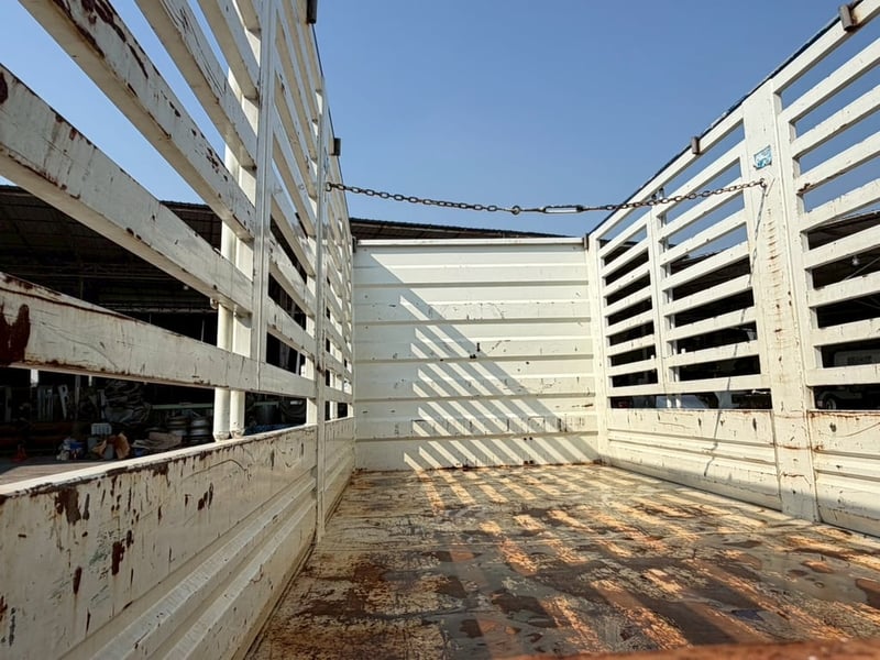 6ล้อคอกสูง ISUZU FRR 210แรงม้า ปี2564 พร้อมใช้งาน