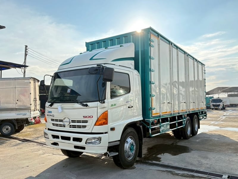 10ล้อตู้แห้ง HINO FL8J 212แรงม้า ยาว7.70เมตร พร้อมใช้งาน