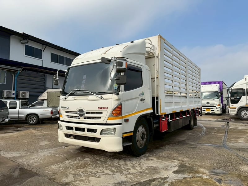 6ล้อก๊าซ HINO FG ปี57 คอกสูงสวยพร้อมใช้งานเอกสารพร้อมโอน