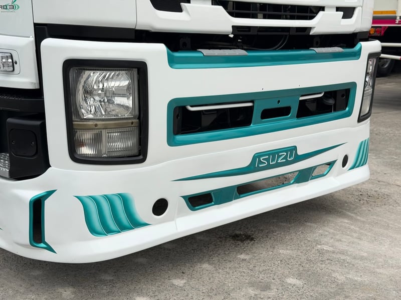 6ล้อISUZU FTR 240แรง ปี58 ตู้10บาน ยาว7.7เมตรพร้อมใช้งาน 6ล้อISUZU FTR 240แรง ปี58 ตู้10บาน ยาว7.7เมตรพร้อมใช้งาน