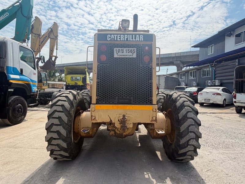 รถเกรดCAT 140G ปี2560 พร้อมใช้งาน 16,489ชม.