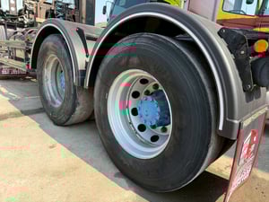 10ล้อหัวลาก ISUZU GXZ 360แรงม้า รถบรรทุก เฉพาะหัว ปี2063 เลขไมล์ 280,000 กม.