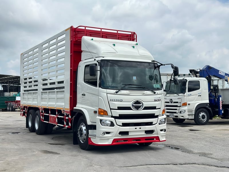 10ล้อHino FL 260แรงม้า ปี2560 กระบะคอกสูง ยาว7.7เมตร