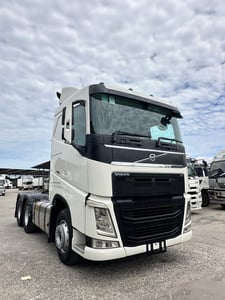 VOLVO FH 440แรงม้า รถบรรทุก หัวลาก 10ล้อ หัวลาก เฉพาะหัว ปี2560