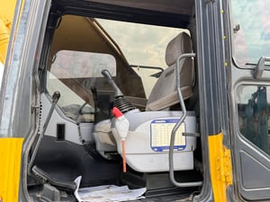  KOMATSU PC 200-7   เอกสารพร้อมเล่มทะเบียน 12x,xxชม 