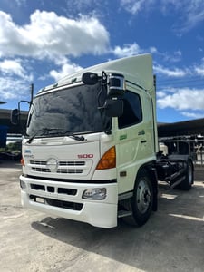 HINO FG 212แรงม้า รถบรรทุก 6ล้อ หัวลาก เฉพาะหัว ปี2014