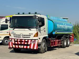 HINO FL 212แรงม้า รถบรรทุก 10ล้อ บรรทุกน้ำ ปี2014 เลขไมล์น้อยกว่า 500,000 กม.