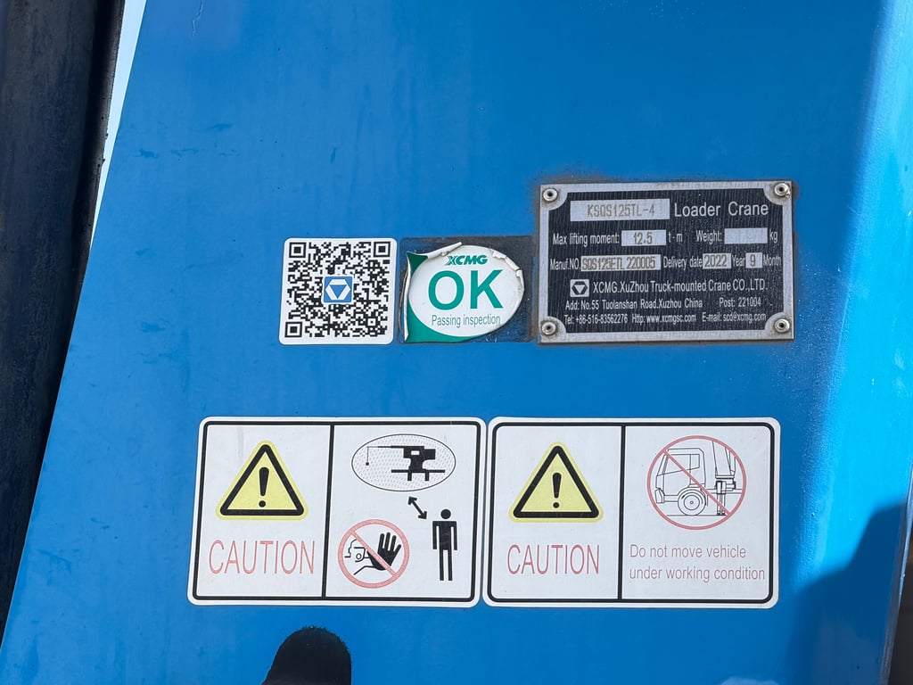 10ล้อติดเครน ISUZU FVZ เครน5.5ตัน4ปลอก พร้อมใช้งาน