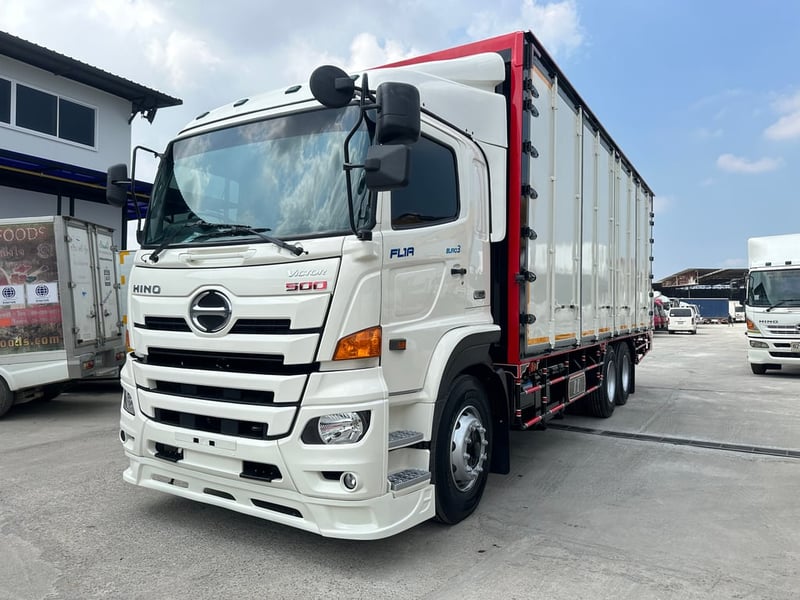 10ล้อHINO FL 260แรงม้า ปี2560 ตู้แห้ง10บาน
