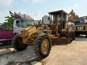 รถเกรดCAT 12G มีเล่มทะเบียน พร้อมโอน