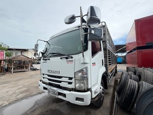 รถคอกหมู ISUZU FRR 210แรง ปี65 ยาว 6.60เมตรมีลิฟท์ท้าย พร้อมใช้งาน