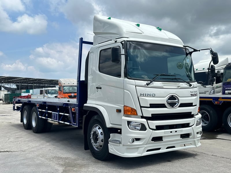 HINO FL 260แรงม้า รถบรรทุก 10ล้อ พื้นเรียบ ปี2017 เลขไมล์น้อยกว่า 500,000 กม.