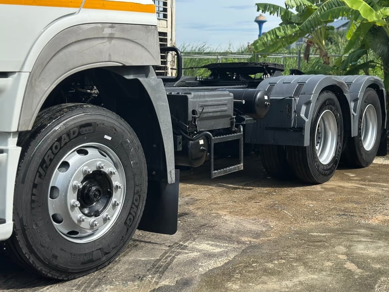 NISSAN UD GDE 390แรงม้า รถบรรทุก หัวลาก 10ล้อ หัวลาก เฉพาะหัว ปี2020