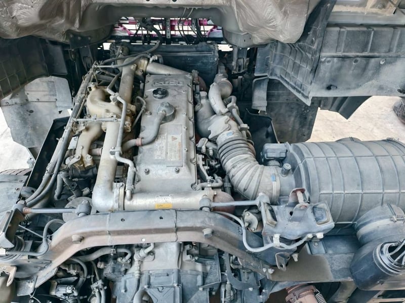 10ล้อหัวลาก ISUZU GXZ 360แรงม้า รถบรรทุก เฉพาะหัว ปี2063 เลขไมล์ 280,000 กม.