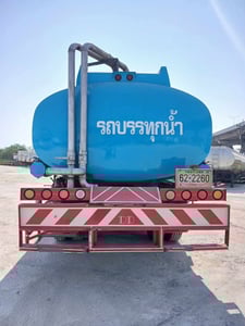 HINO FL 212แรงม้า รถบรรทุก 10ล้อ บรรทุกน้ำ ปี2014 เลขไมล์น้อยกว่า 500,000 กม.