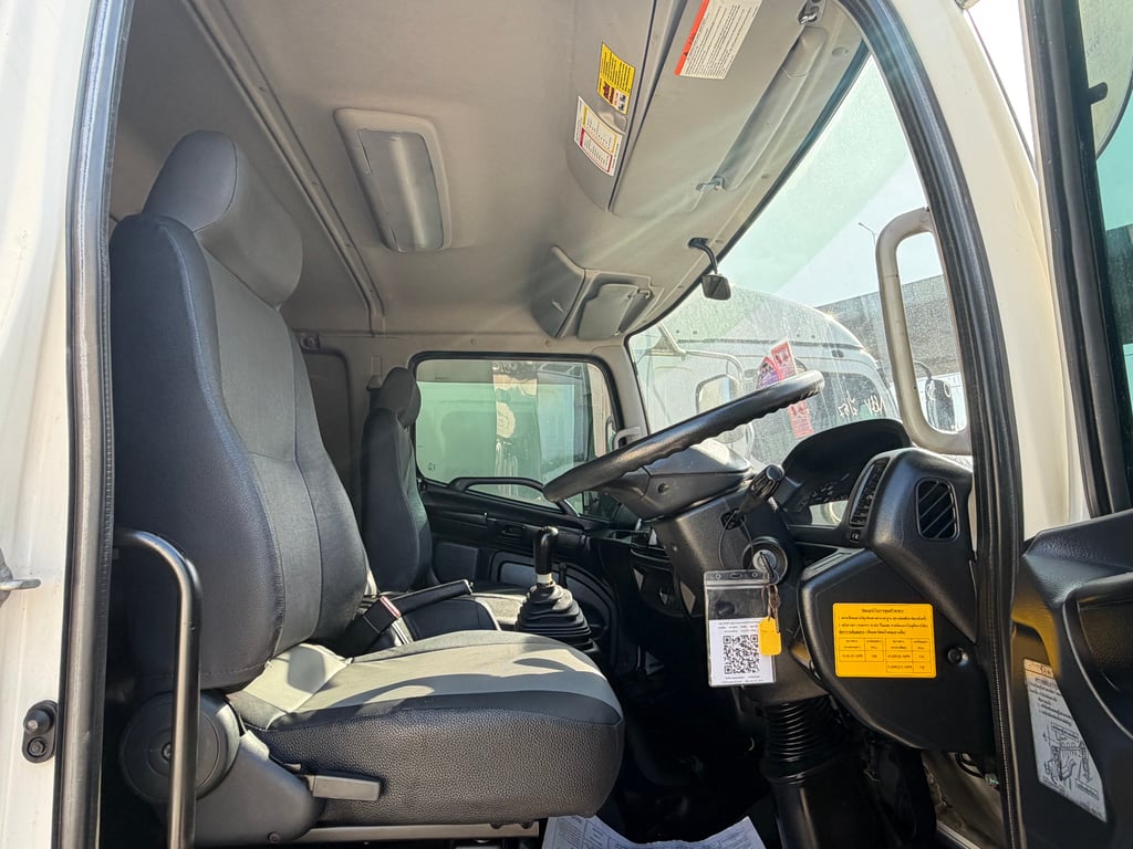 6ล้อก๊าซ HINO FG ปี57 คอกสูงสวยพร้อมใช้งานเอกสารพร้อมโอน